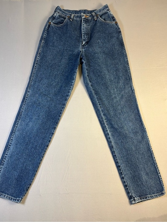 Wrangler Denim - Vintage Wrangler Relaxed Fit Denim Jeans in Medium Blue Size 25/26